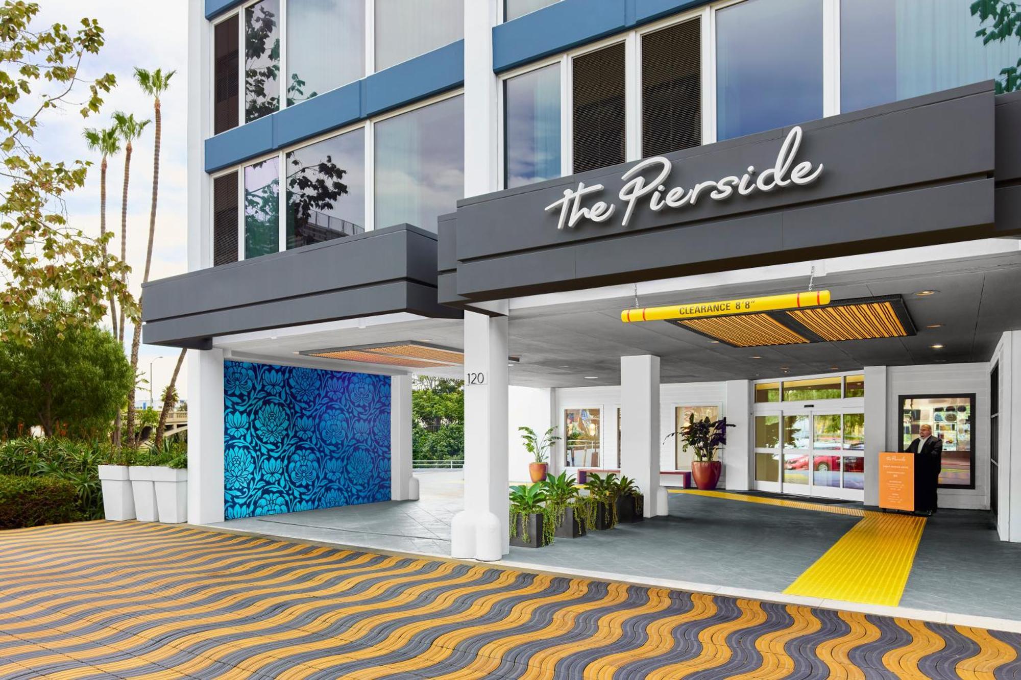 The Pierside Santa Monica Hotel Exterior photo